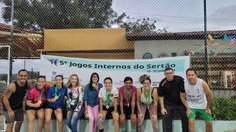 Premiação vôlei de areia- time feminino.jpg