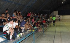 Bom número do público participante.