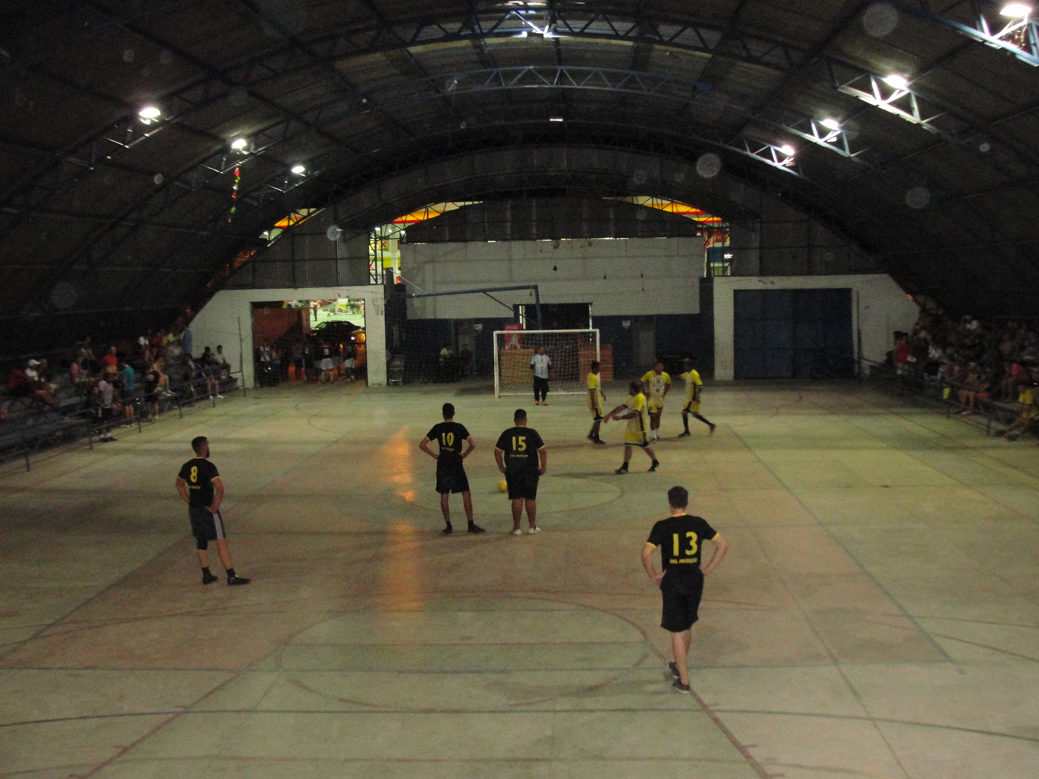 Ginásio de Esporte do bairro Novo local onde as partidas foram disputadas.